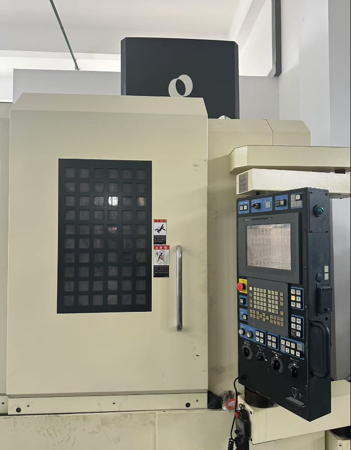 日本牧野MAKINO V99立式加工中心江苏昆山二手立式加工中心 日本牧野MAKINO V99立式加工中心江苏昆山二手立式加工中心