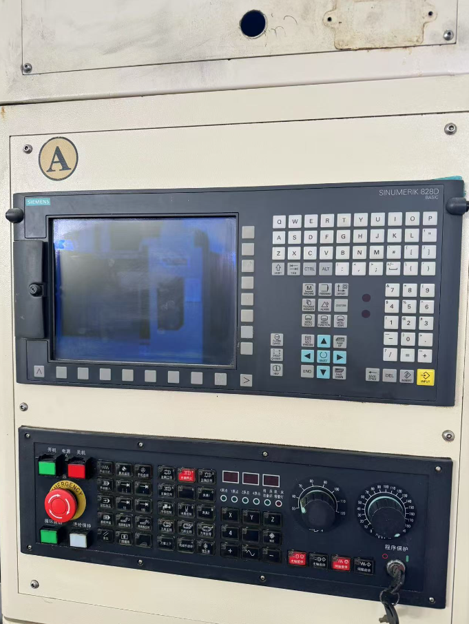 日发精机RFMVE-450立式加工中心江苏昆山二手机床立加